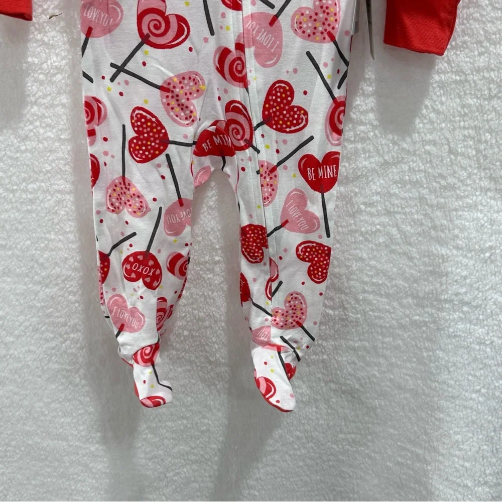 Candy Hearts Sleeper